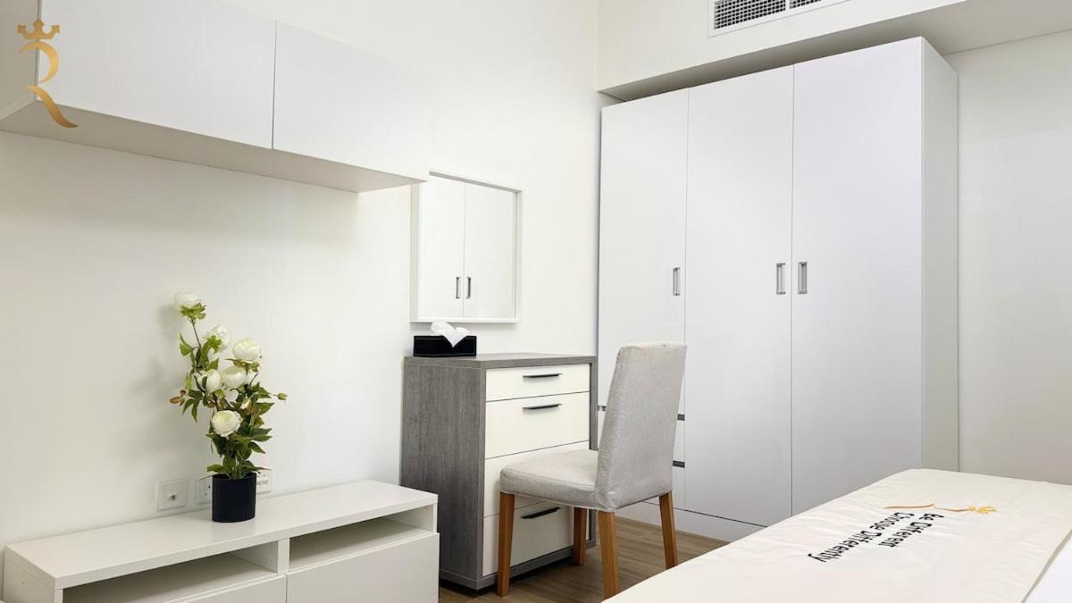 Appartement Trendy 1br With Pool N Gym In Raha Loft Abou Dabi