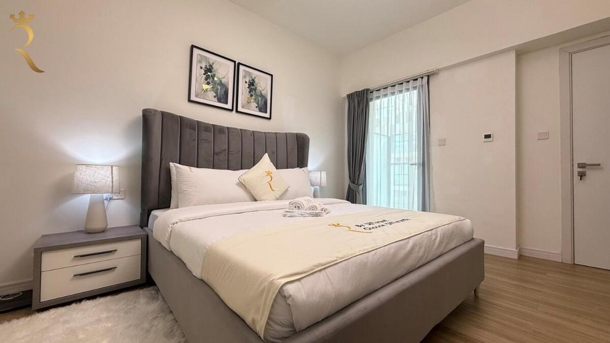 Trendy 1br With Pool N Gym In Raha Loft Appartement *
