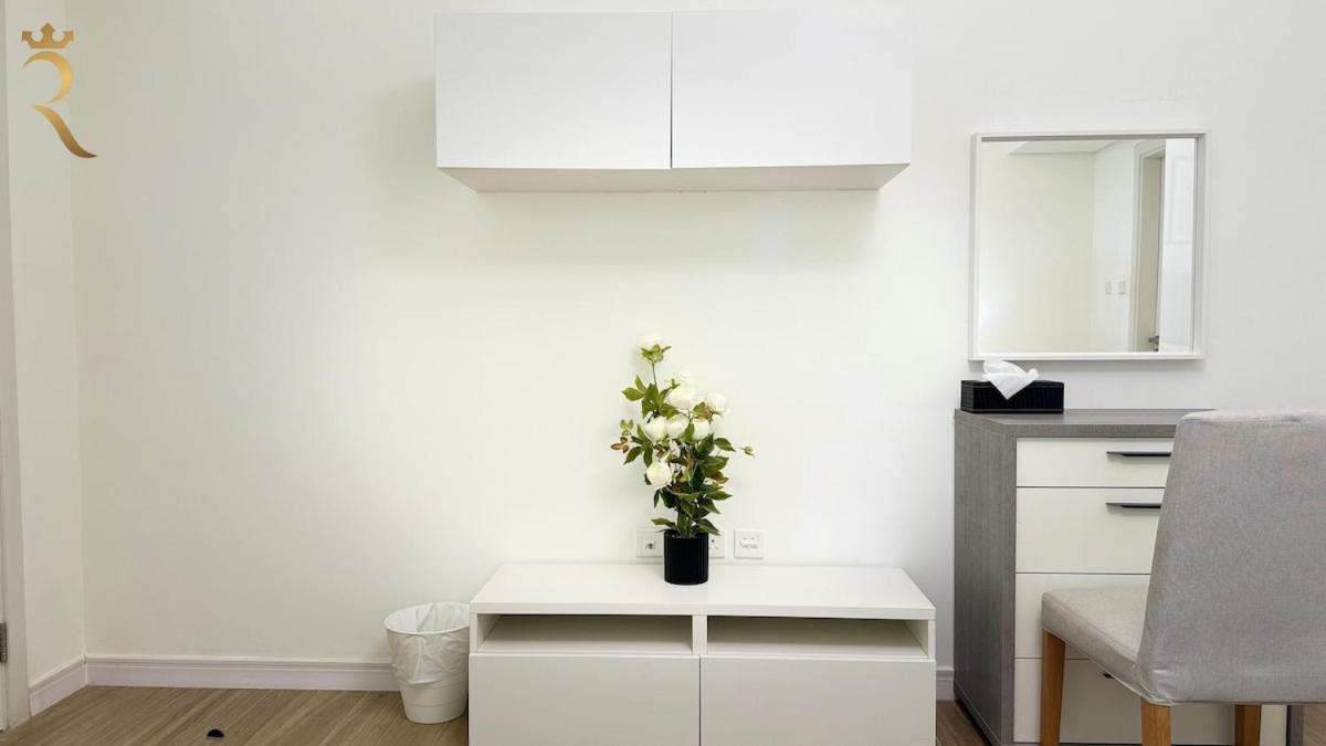 Trendy 1br With Pool N Gym In Raha Loft Apartment