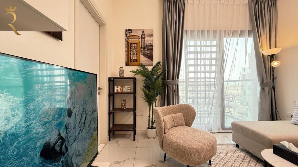 Trendy 1br With Pool N Gym In Raha Loft Abu Dhabi