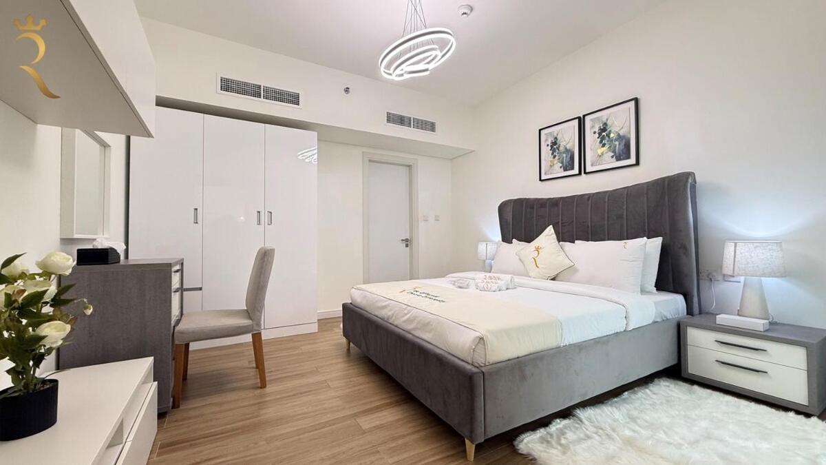 Trendy 1br With Pool N Gym In Raha Loft Apartment *